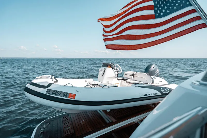 The Three B's Yacht Photos Pics 