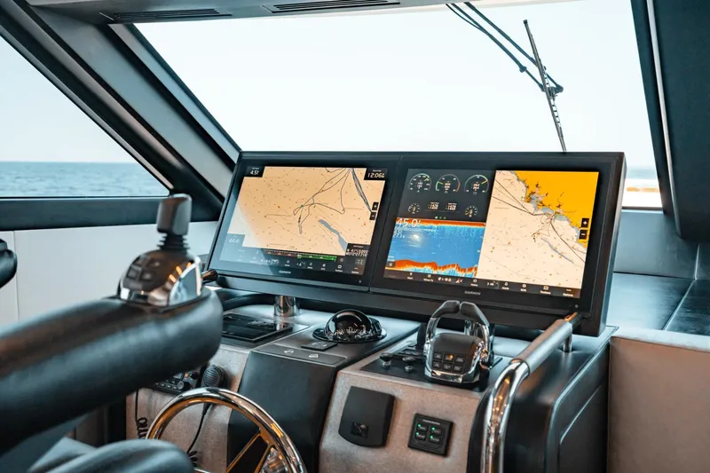 The Three B's Yacht Photos Pics 