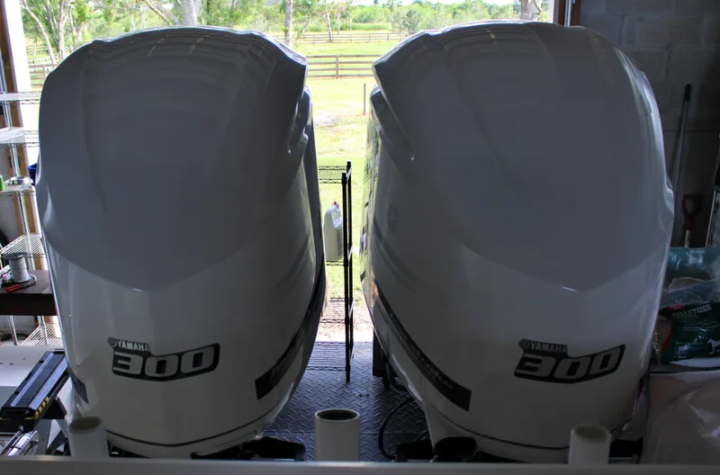  Yacht Photos Pics Twin Yamaha 300 outboard engines on a 2018 Jupiter 30 HFS boat.