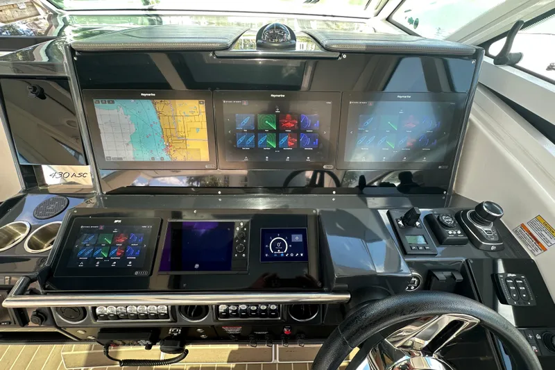  Yacht Photos Pics 2023 Formula 430 All Sport Crossover dashboard with advanced navigation displays.