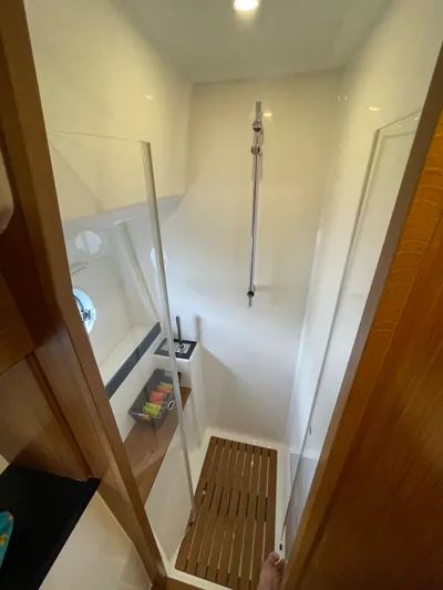 Lady Bavarkica Yacht Photos Pics 