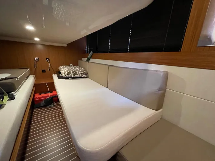 Lady Bavarkica Yacht Photos Pics 