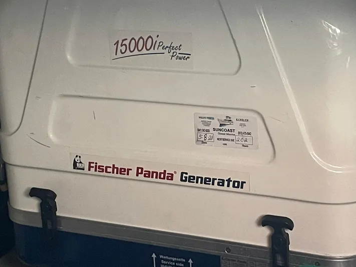 Lady Bavarkica Yacht Photos Pics 