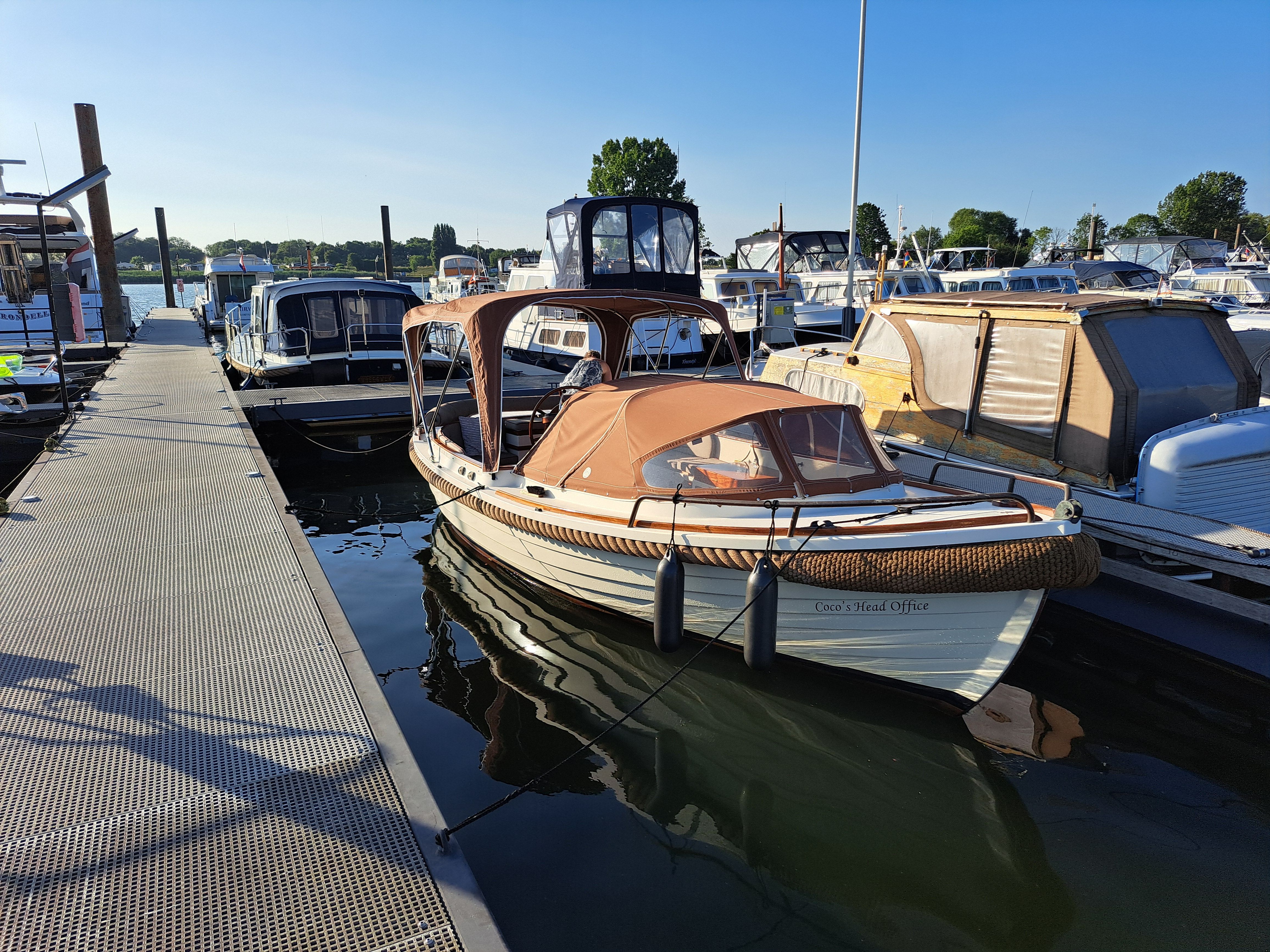 2005 Arie Wiegmans Aw 25