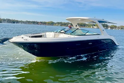 Sea Ray SLX 310