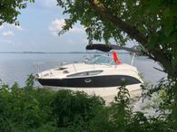 2009 Bayliner 265 SB MIT TRAILER
