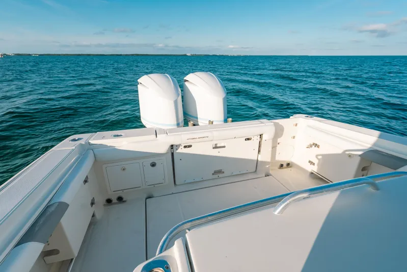  Yacht Photos Pics 2005 Hydra-Sports 3300 CC boat with dual engines on open water.