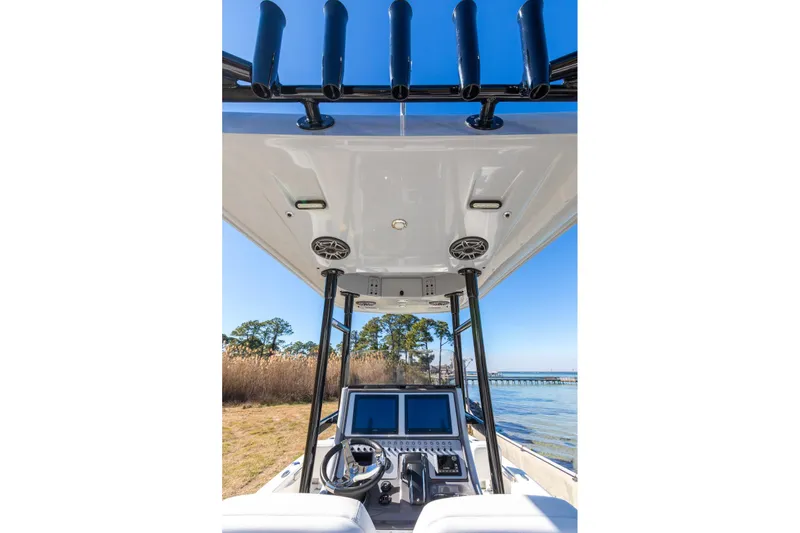  Yacht Photos Pics 2023 ShearWater 260 SS Carolina boat console with dual screens and rod holders.