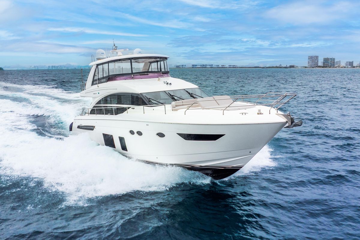 2018 Princess 68 