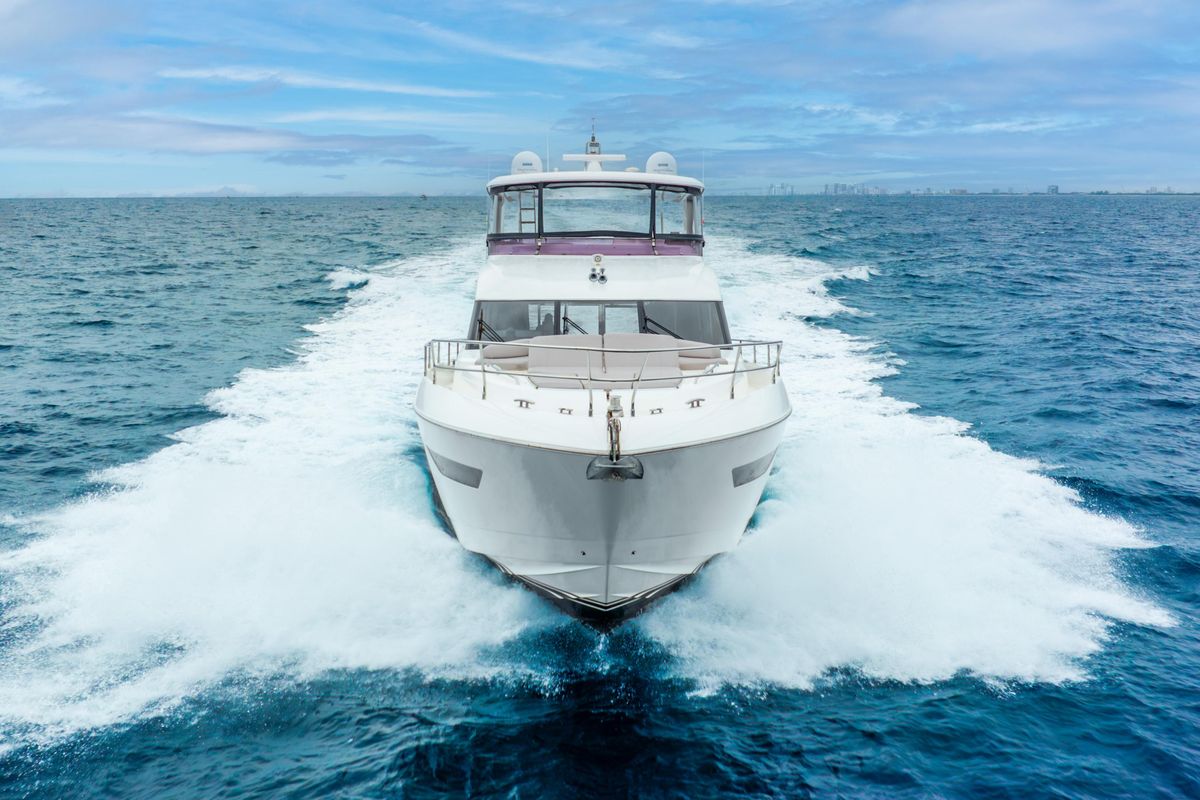 2018 Princess 68 