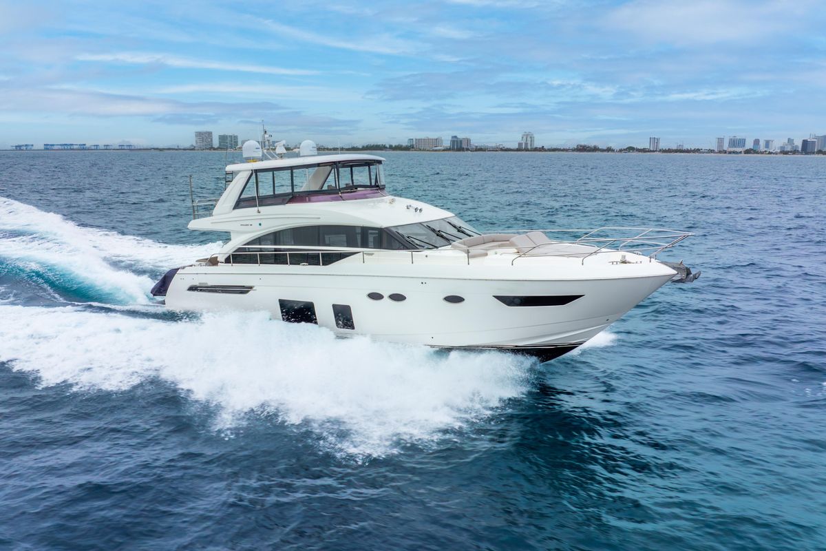 2018 Princess 68 