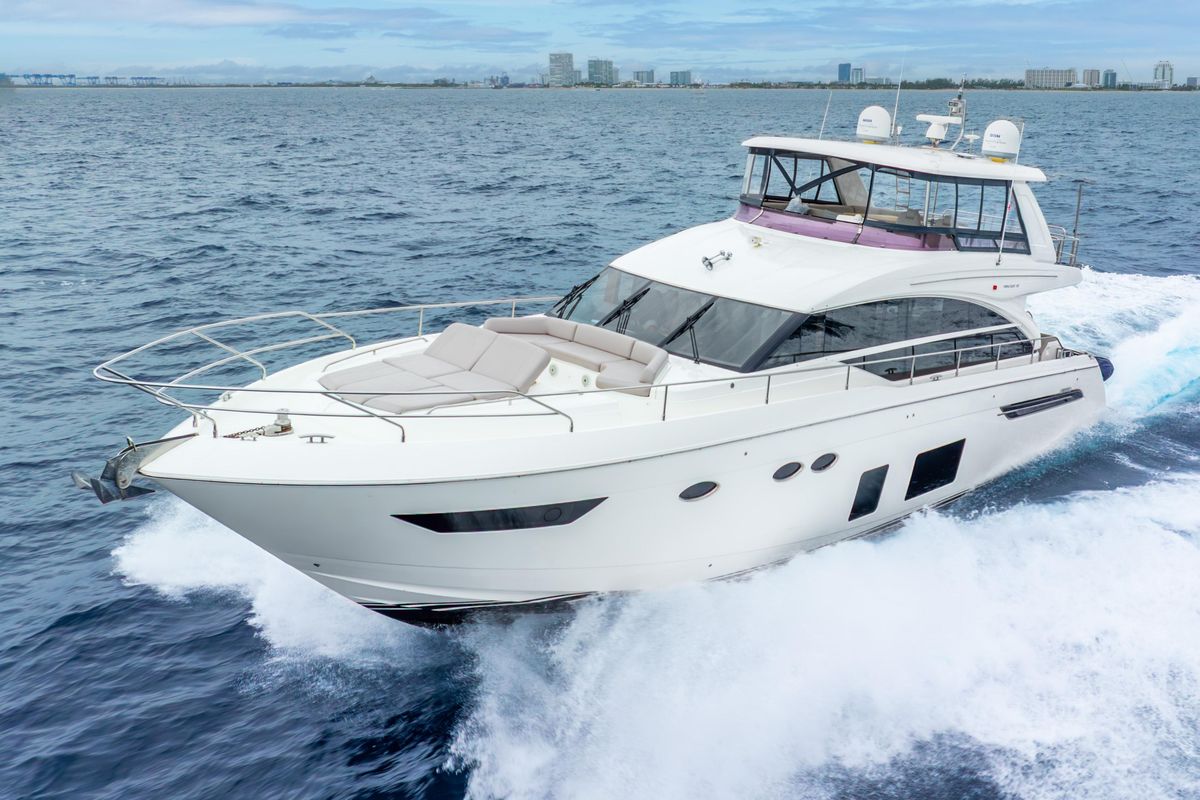 2018 Princess 68 