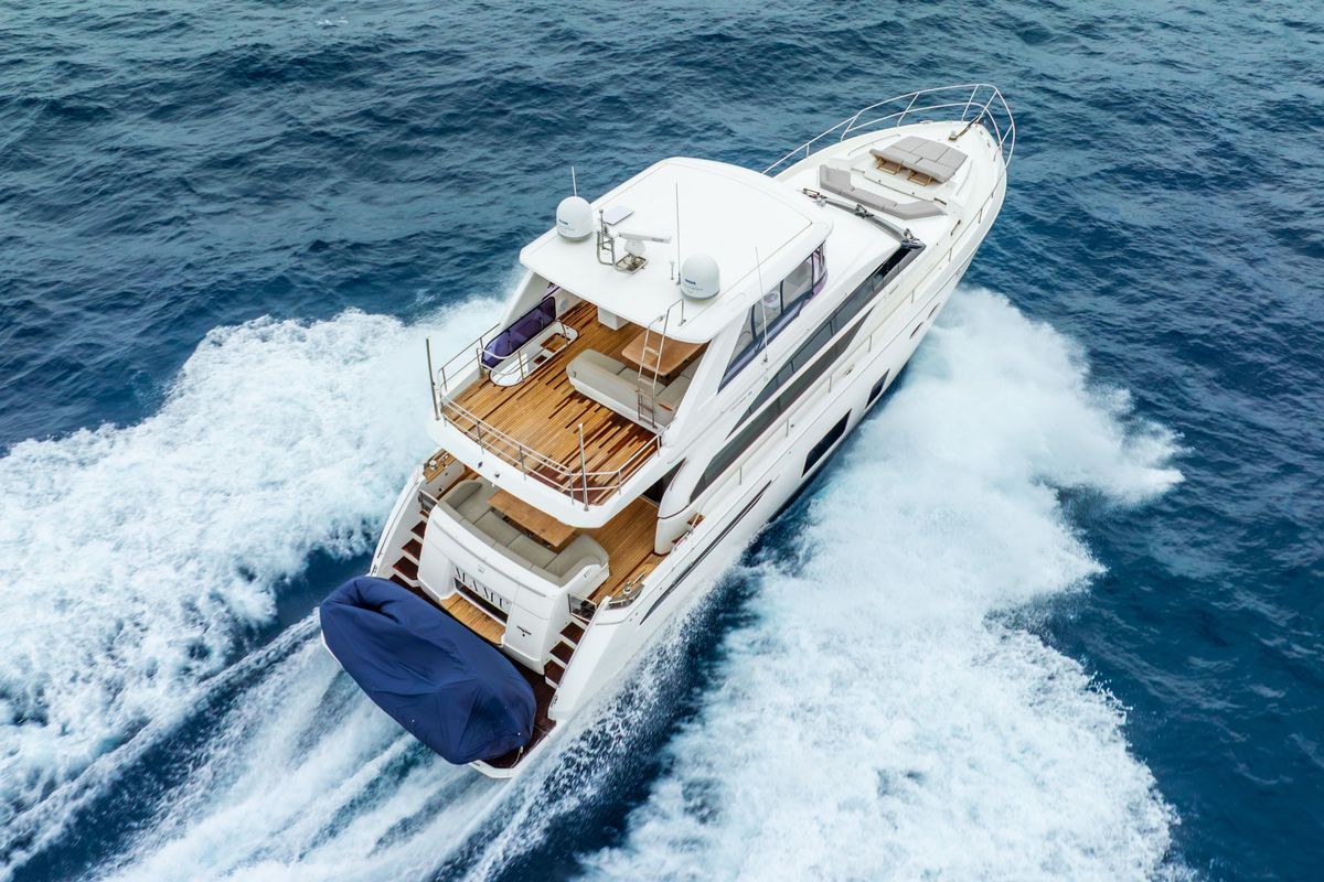 2018 Princess 68 