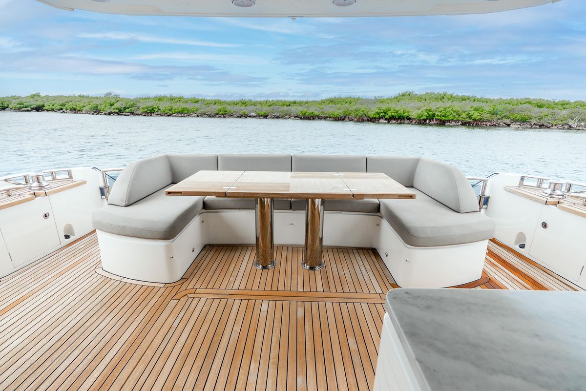 2018 Princess 68 