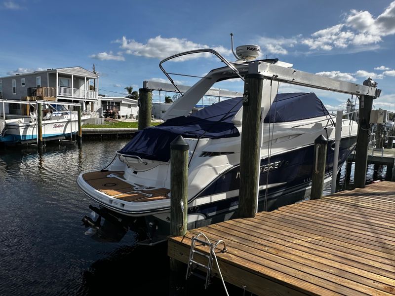 2014 Monterey 280 Sport Yacht