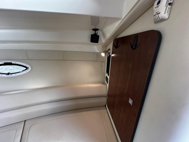 2014 Monterey 280 Sport Yacht