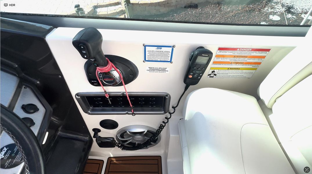 2014 Monterey 280 Sport Yacht