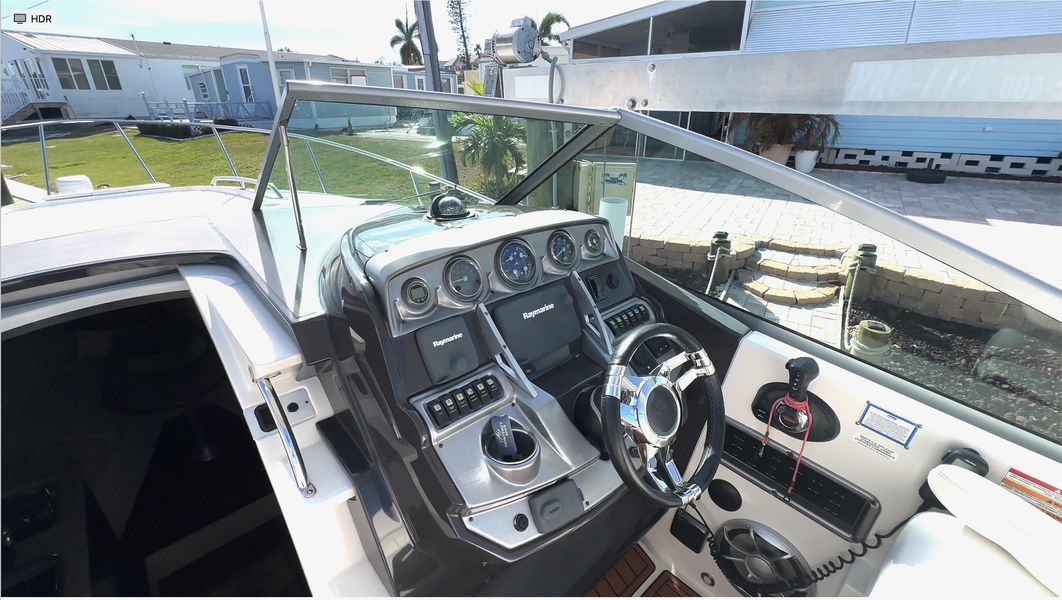 2014 Monterey 280 Sport Yacht