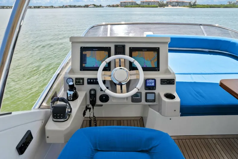 This Is Us 2 Yacht Photos Pics 2016 Azimut 50 Fly - Image 26