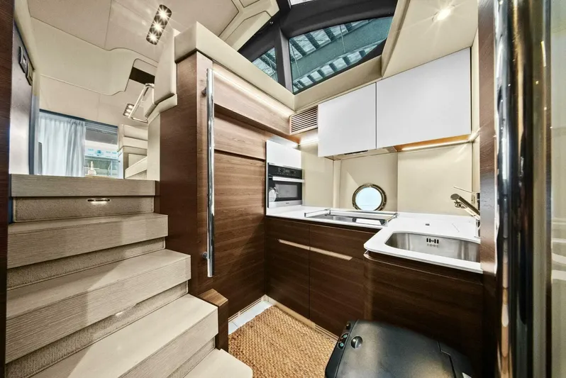 This Is Us 2 Yacht Photos Pics 2016 Azimut 50 Fly - Image 60