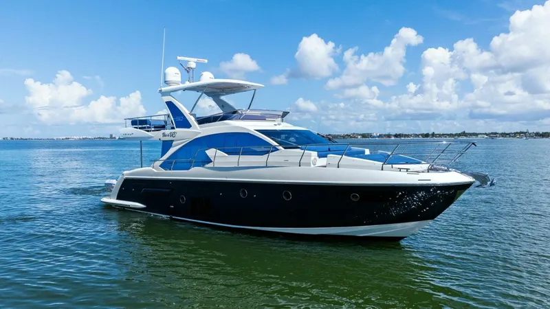 This Is Us 2 Yacht Photos Pics 2016 Azimut 50 Fly - Image 5