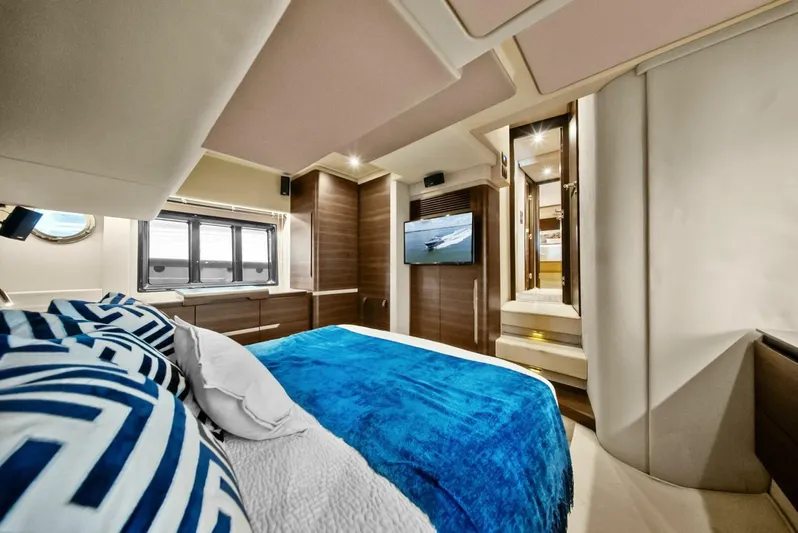 This Is Us 2 Yacht Photos Pics 2016 Azimut 50 Fly - Image 52