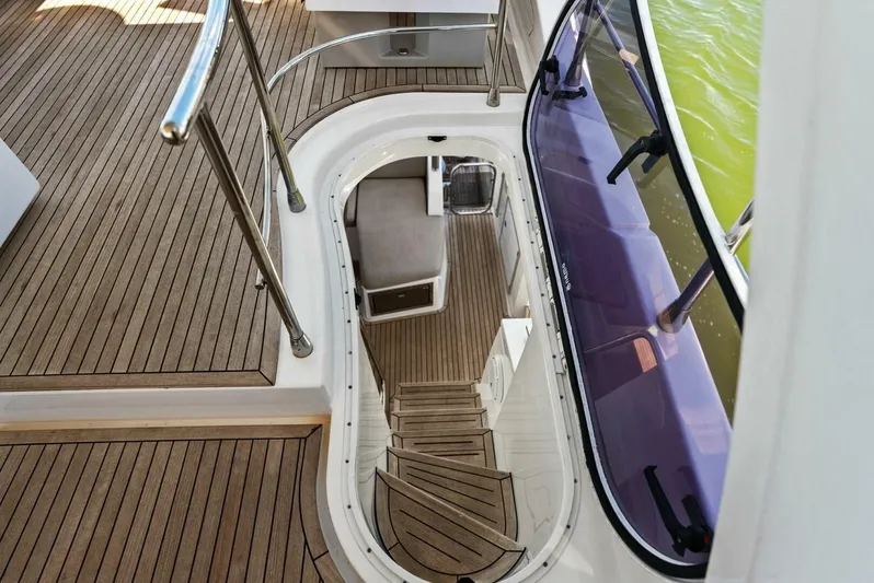 This Is Us 2 Yacht Photos Pics 2016 Azimut 50 Fly - Image 27