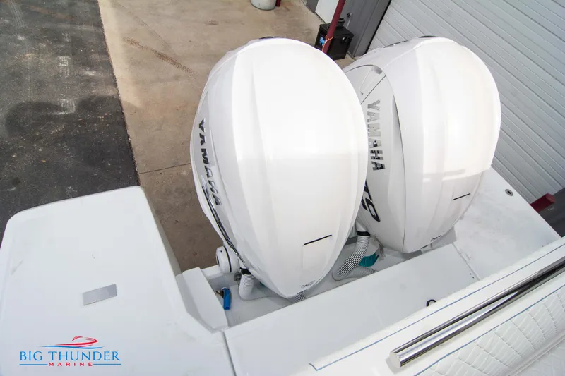  Yacht Photos Pics 2024 Jeanneau DB/37 OB with twin Yamaha outboard engines at Big Thunder Marine.