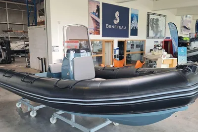 2023 Bombard Explorer 600