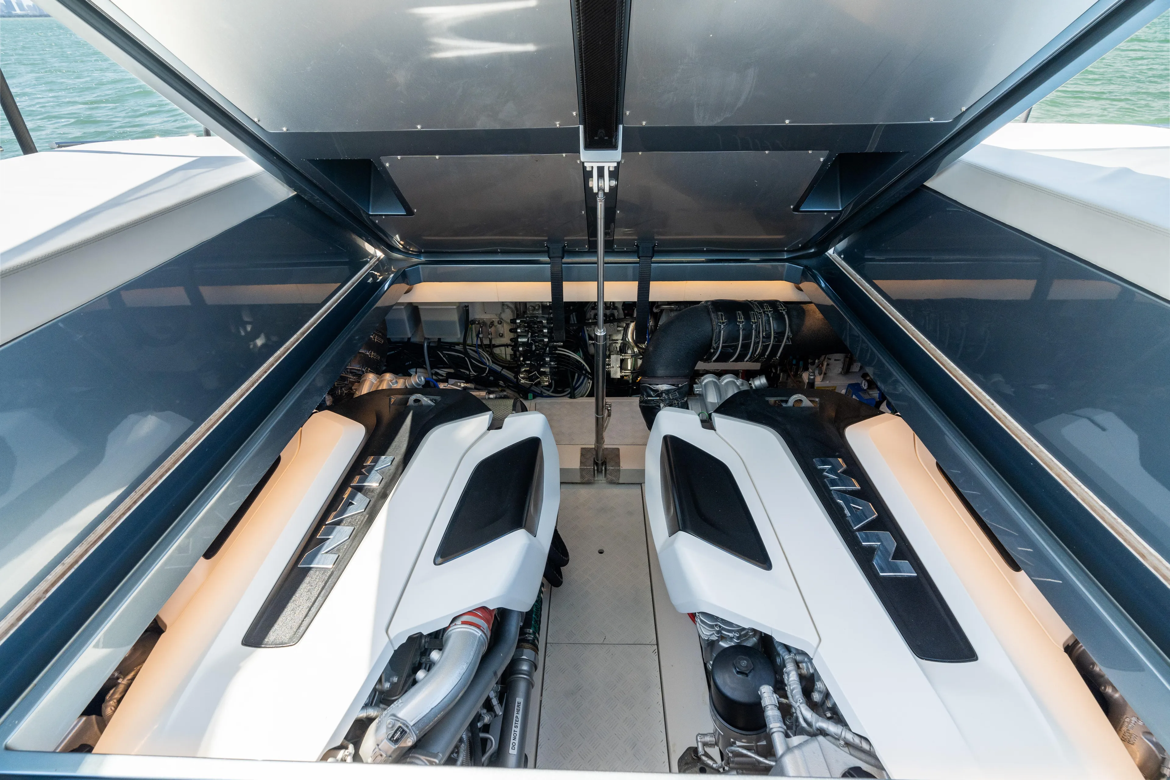 Pura Vida Yacht Photos Pics 