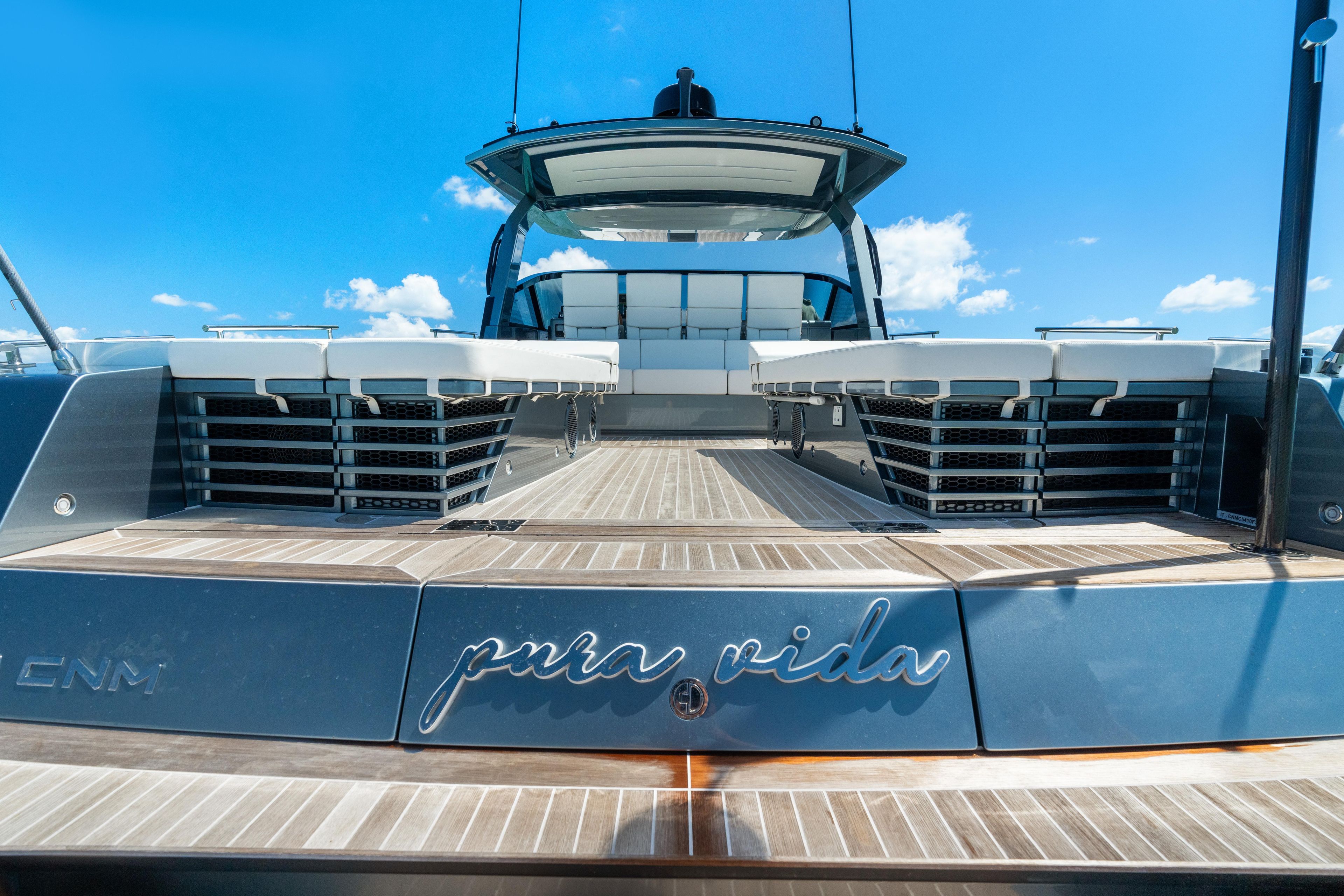 Yacht