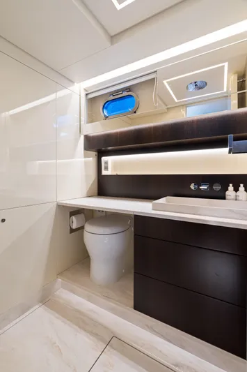 Pura Vida Yacht Photos Pics 