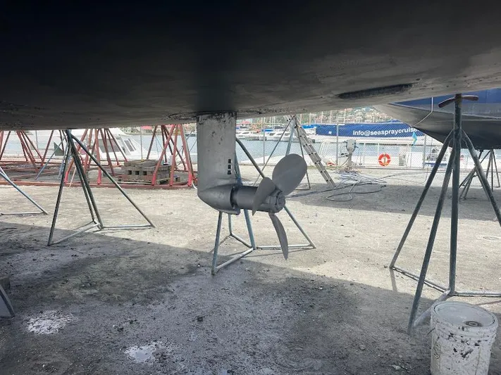 Hydro Therapy Yacht Photos Pics 