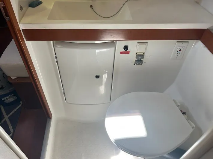 Hydro Therapy Yacht Photos Pics 