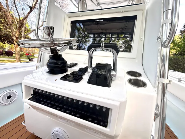 Tail Dragger Yacht Photos Pics 