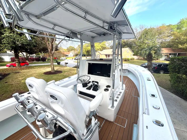 Tail Dragger Yacht Photos Pics 
