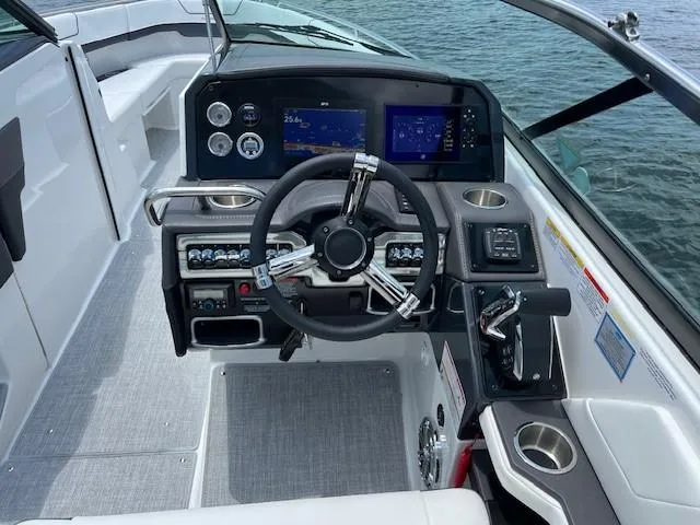 2025 Formula 290 Br Yacht Photos Pics 2025 Formula 290 Bowrider cockpit with modern controls and dual displays.