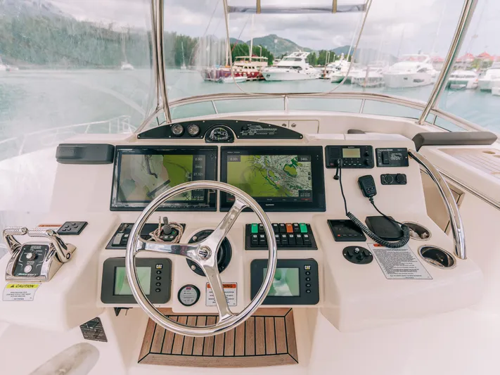 Ushaka Yacht Photos Pics 