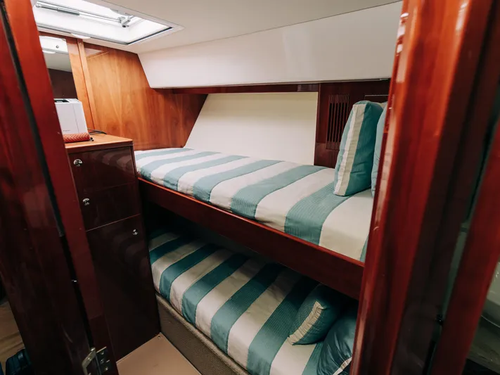 Ushaka Yacht Photos Pics 