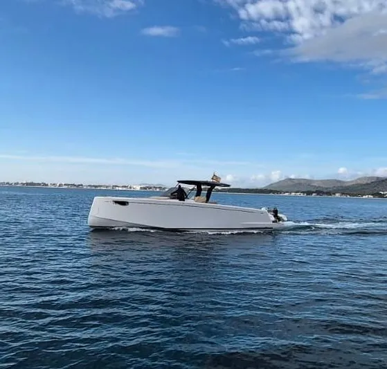 Axel Yacht Photos Pics 