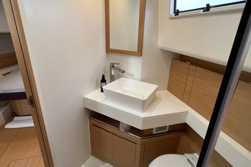 Axel Yacht Photos Pics 