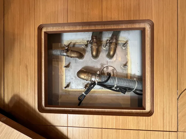 Axel Yacht Photos Pics 