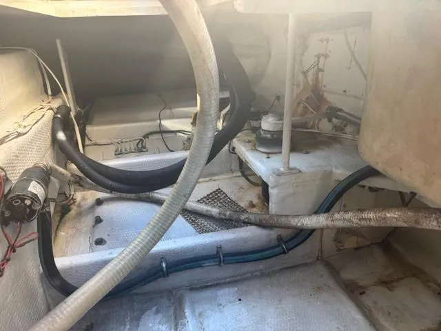 Dry-hydro Yacht Photos Pics 