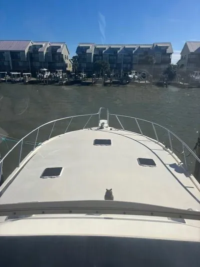 Dry-hydro Yacht Photos Pics 