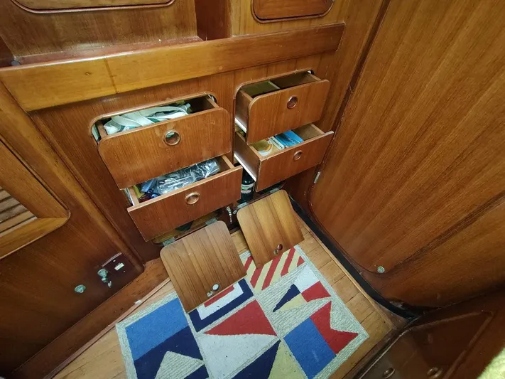 Trinity Yacht Photos Pics 