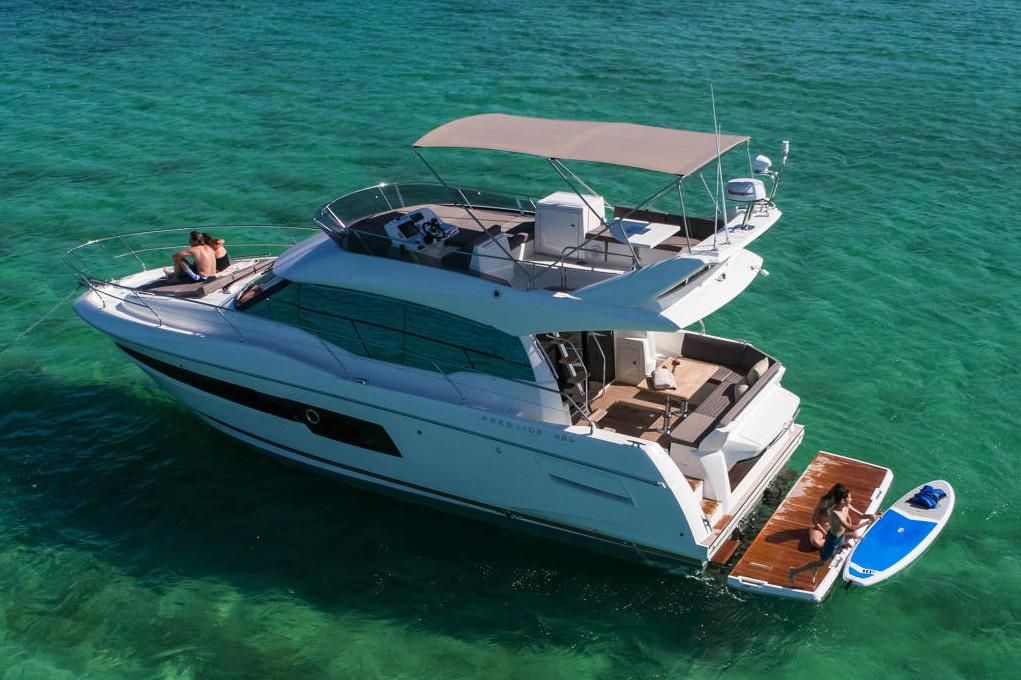 2020 Prestige 46 