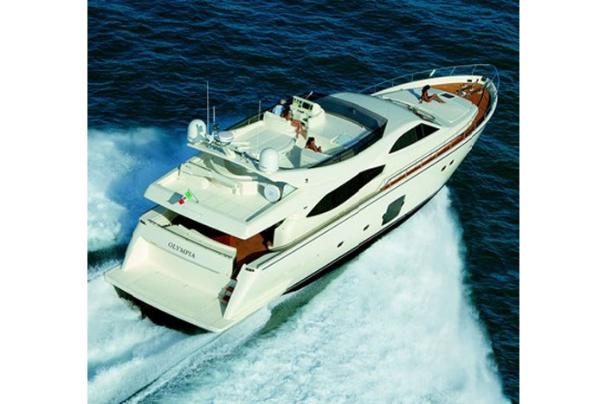2006 Ferretti Yachts 761