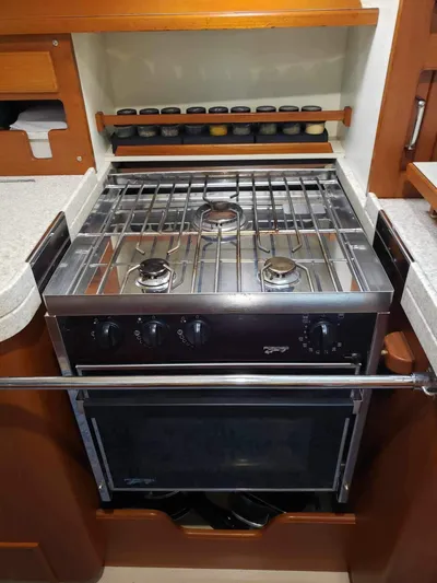 Eos Yacht Photos Pics 