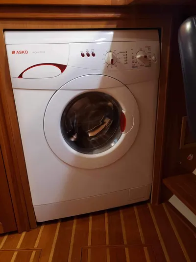 Eos Yacht Photos Pics 