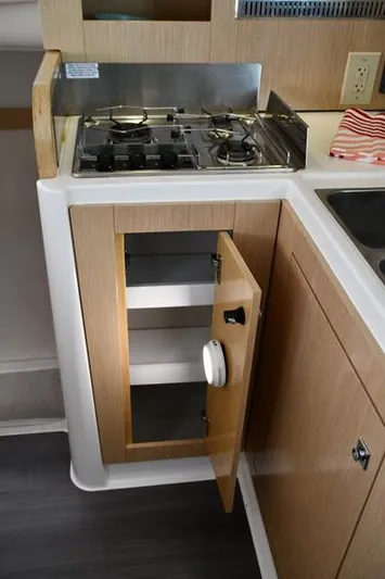 Lil Anna Yacht Photos Pics 